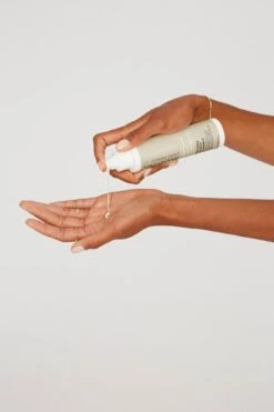 CLEAN BEAUTY EVERYDAY LEAVE-IN TREATMENT -Paul Mitchell Beauty Outlet 2598006cm alt02